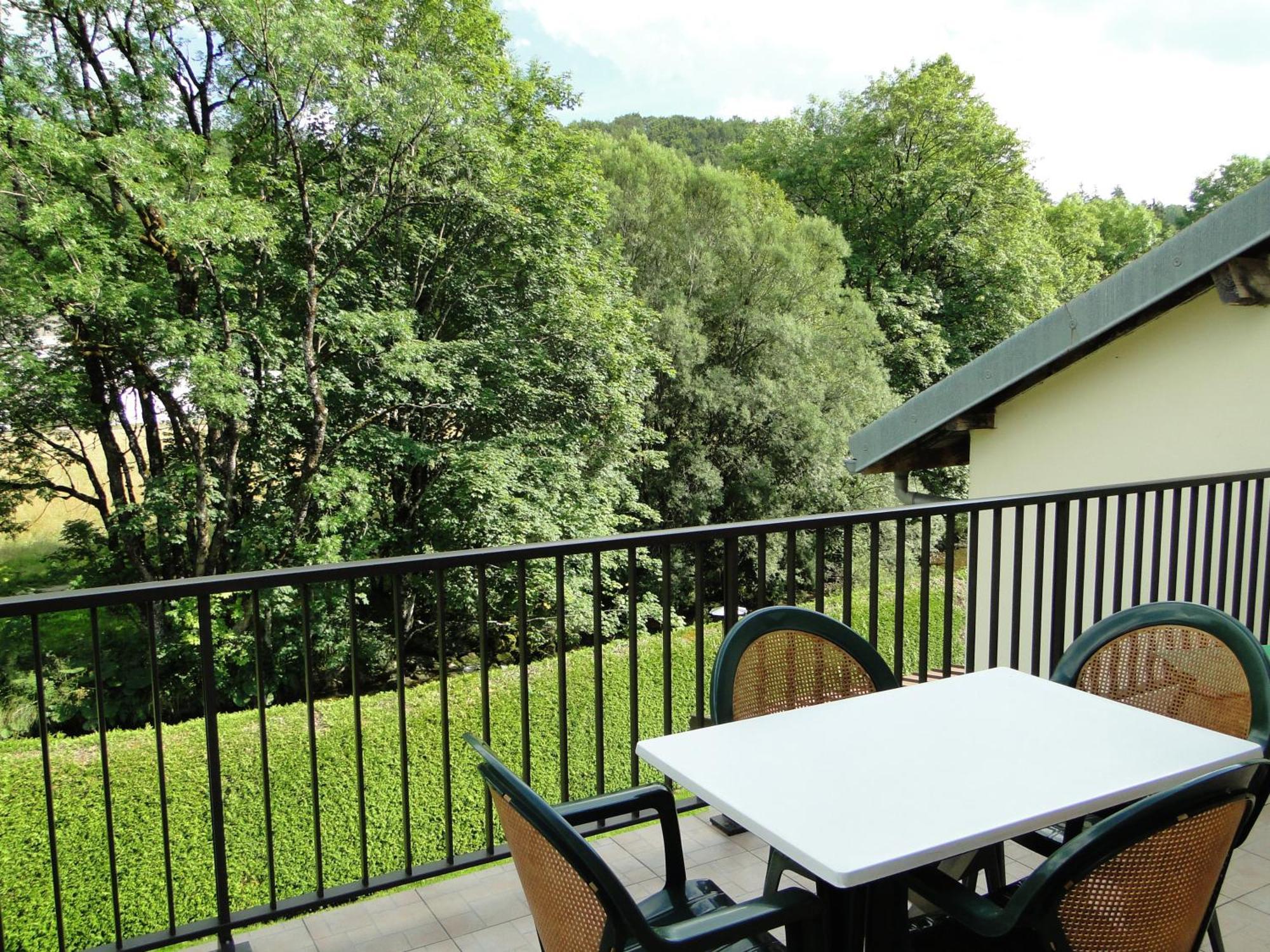 Gite 1805 Montagnes Du Jura Avec Spa Et Sauna Classe 3 Etoiles Foncine-le-Haut Екстериор снимка